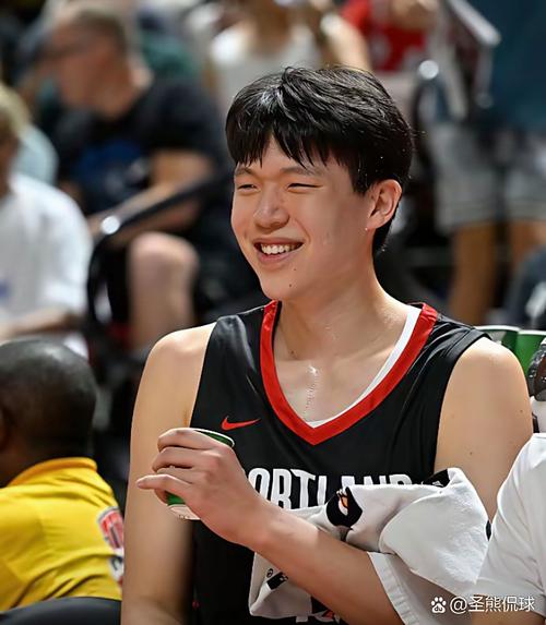 媒体人：能明显感受到杨瀚森在防守和移动的改变但终结没把握好