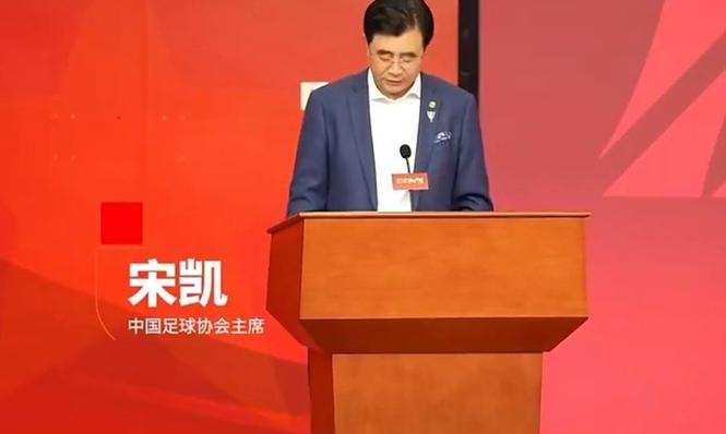 王勤伯：尽快去欧洲踢球！宋凯终于说出了这句话